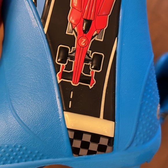 Crocs glow in the dark race car rain boots size 7 - Picture 6 of 6